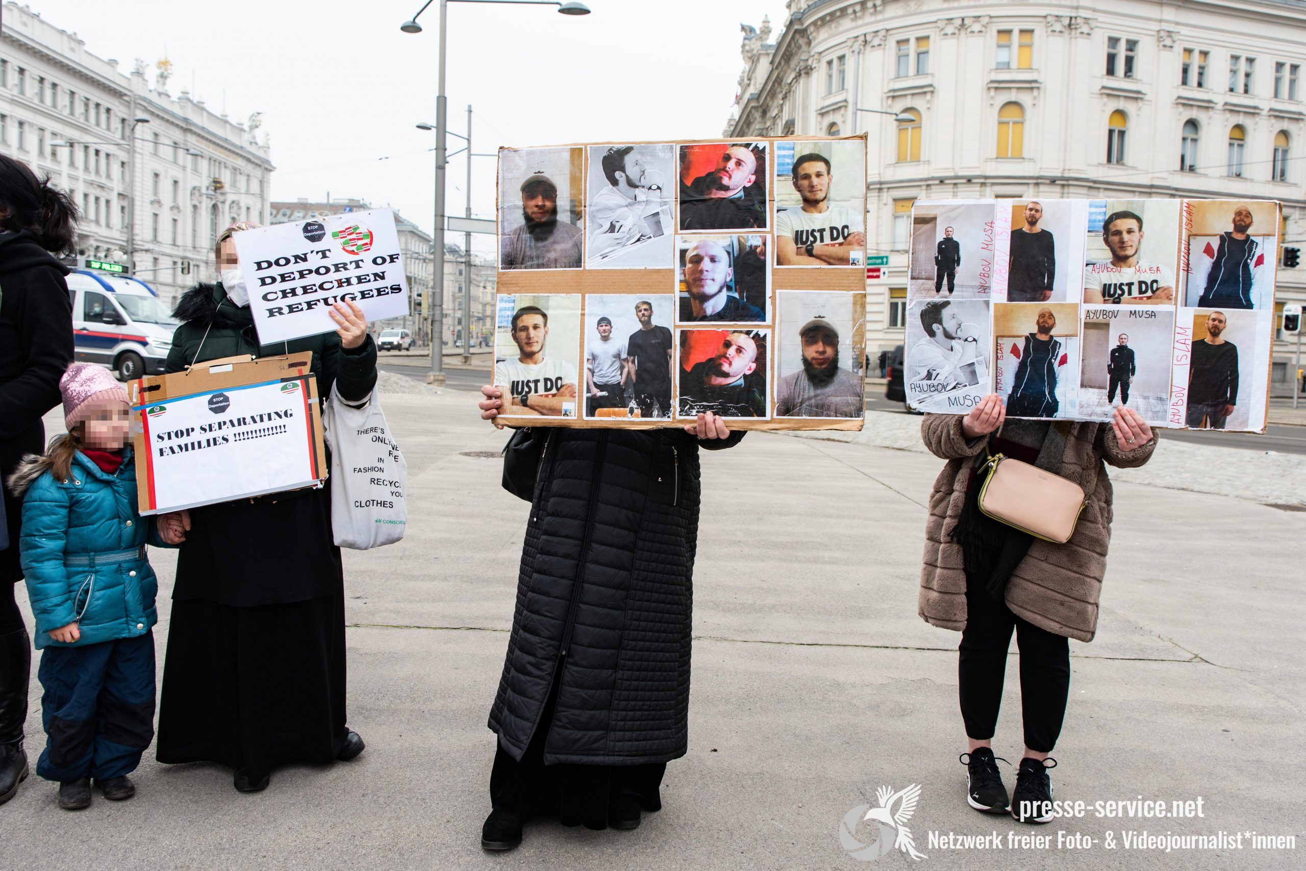 Wien: Demonstration Gegen Abschiebungen Nach Afghanistan (21.02.2021 ...